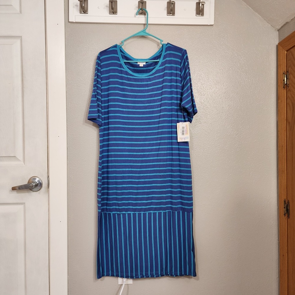 LuLaRoe Women's Dress Size 3XL‎ Julia Blue Strips Silhouette Short Sleeve